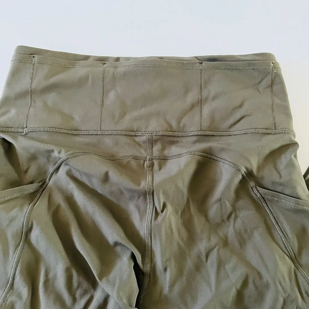 LULULEMON ATHLETICA Solid Dark Olive F & F HR Crop 19